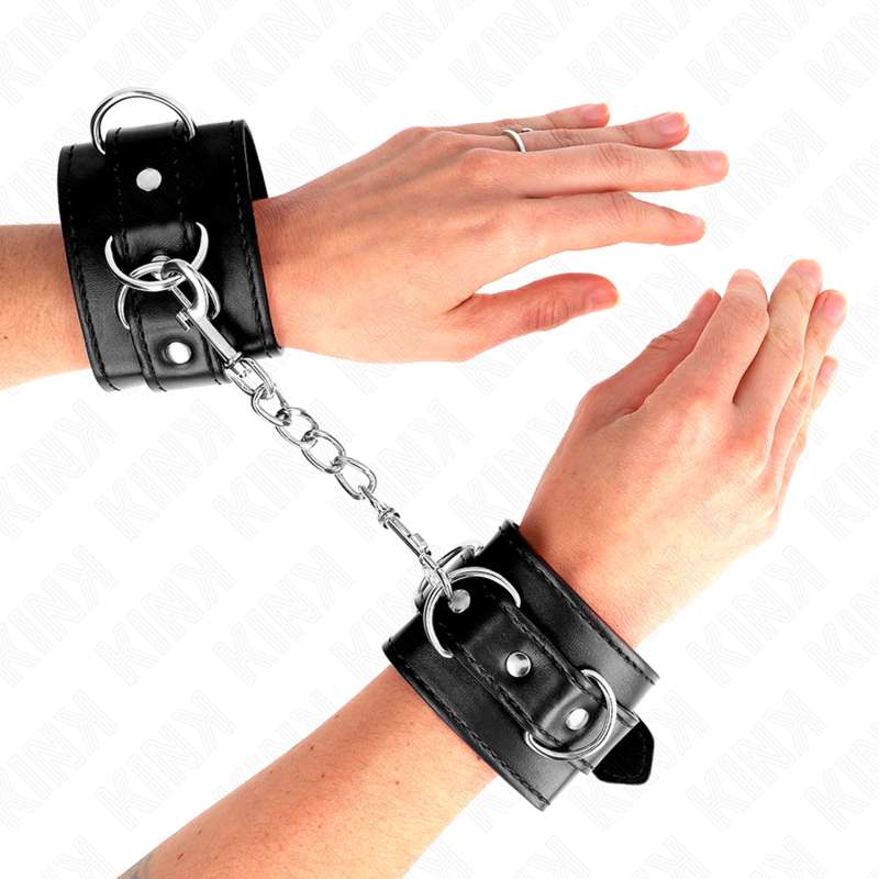 KINK - 3 D-RING WRIST RESTRAINTS ADJUSTABLE BLACK 17.5-25 CM X 6 CM KINK - 3 D-RING WRIST RESTRAINTS ADJUSTABLE BLACK 17.5-25 CM X 6 CM