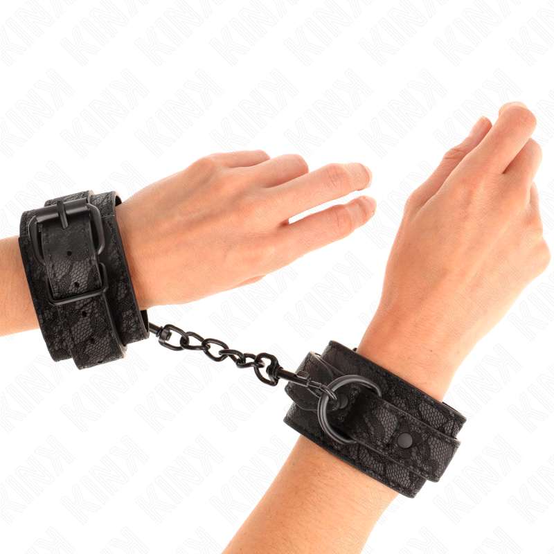 KINK - DARK LACE COVERED WRIST CUFFS ADJUSTABLE BLACK 19-26 CM KINK - DARK LACE COVERED WRIST CUFFS ADJUSTABLE BLACK 19-26 CM