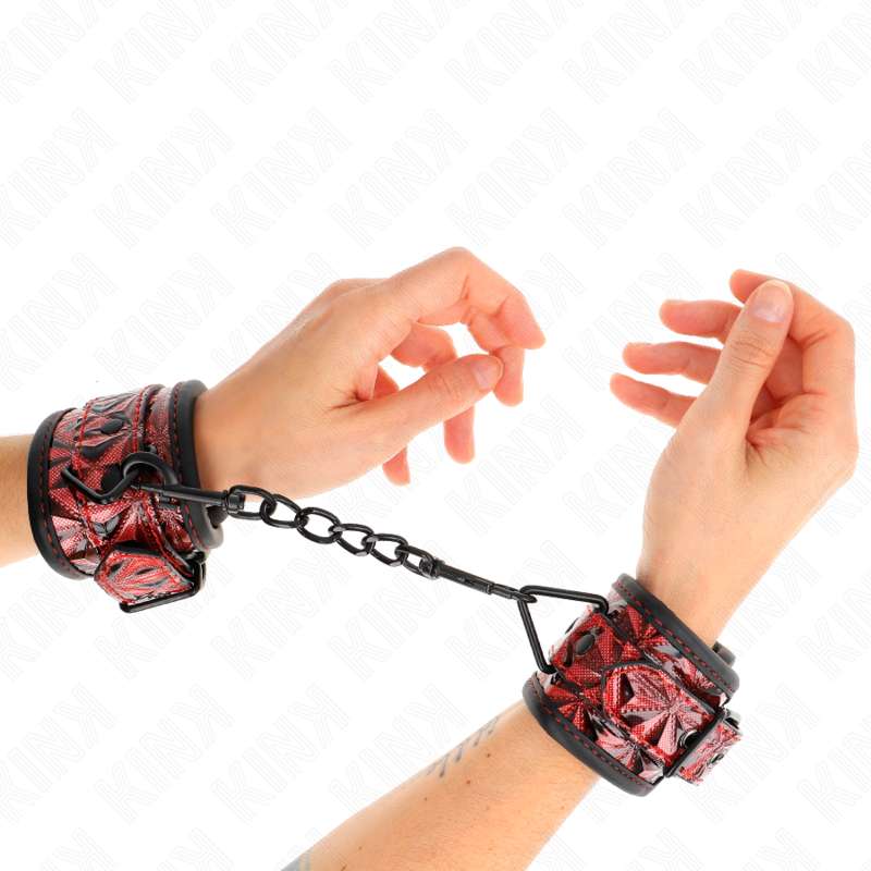 KINK - DIAMOND PATTERN WRIST RESTRAINTS DARK RED ADJUSTABLE 17-26 CM X 5.5 CM KINK - DIAMOND PATTERN WRIST RESTRAINTS DARK RED ADJUSTABLE 17-26 CM X 5.5 CM