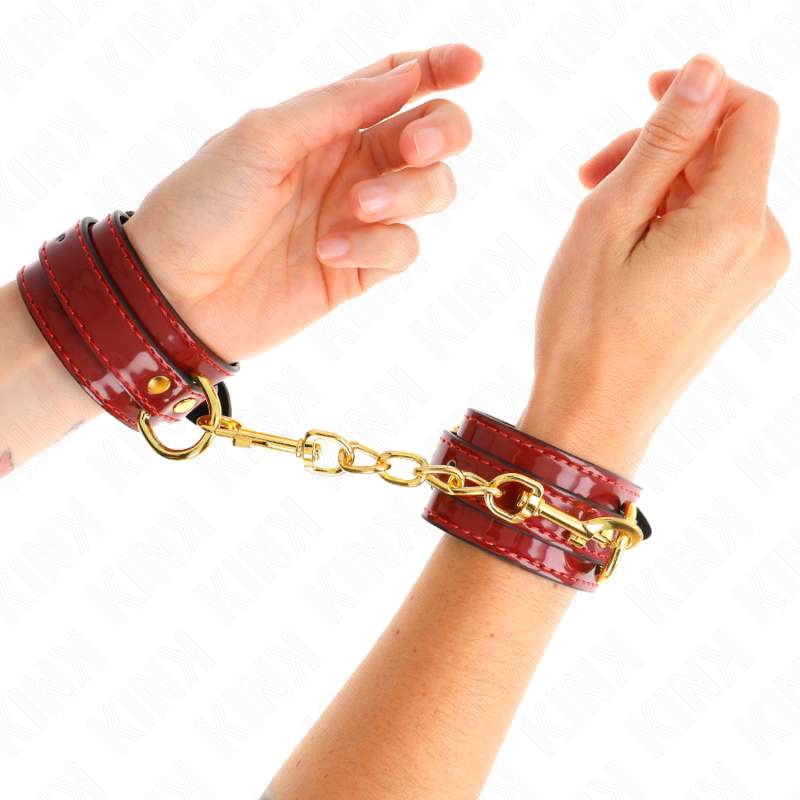 KINK - JOANNA ANGEL WRIST CUFFS RED ADJUSTABLE WITH GOLD CHAIN 16.5-26 CM X 4 CM KINK - JOANNA ANGEL WRIST CUFFS RED ADJUSTABLE WITH GOLD CHAIN 16.5-26 CM X 4 CM