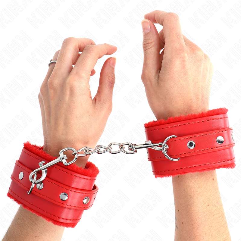 KINK - PREMIUM FUR LINED WRIST RESTRAINTS RED WITH RED BELT ADJUSTABLE 17-29 CM X 6 CM KINK - PREMIUM FUR LINED WRIST RESTRAINTS RED WITH RED BELT ADJUSTABLE 17-29 CM X 6 CM